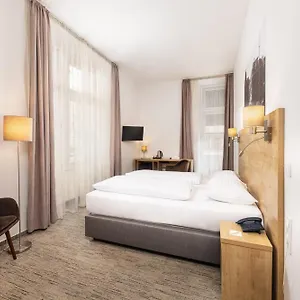 Ring 3* Budapest